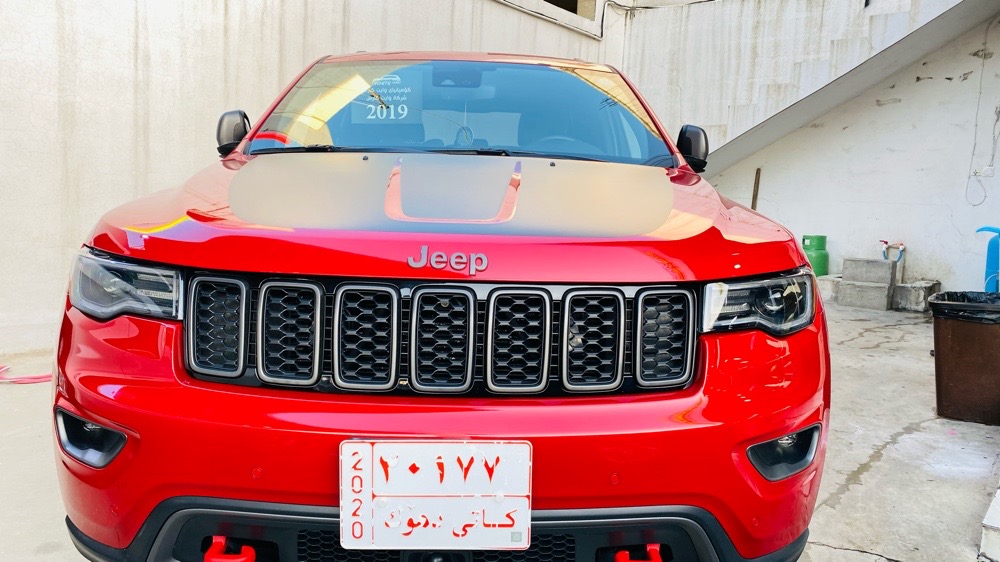 جیپ گراند شیرۆکی